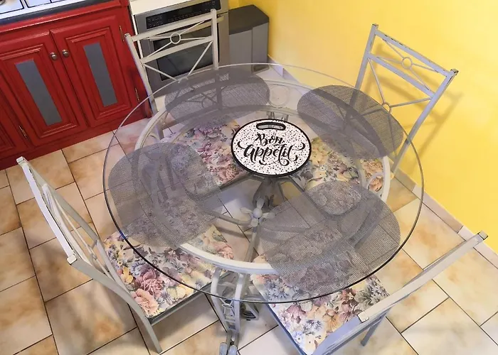 Le Néflier *